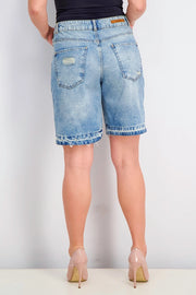 BLUE WASHED RIPPED JEANS